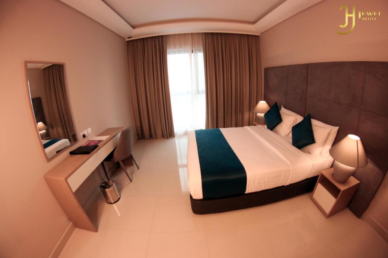 Sunday Luxury Downtown Adliya Formerly Jewel Hotel Манама Екстериор снимка