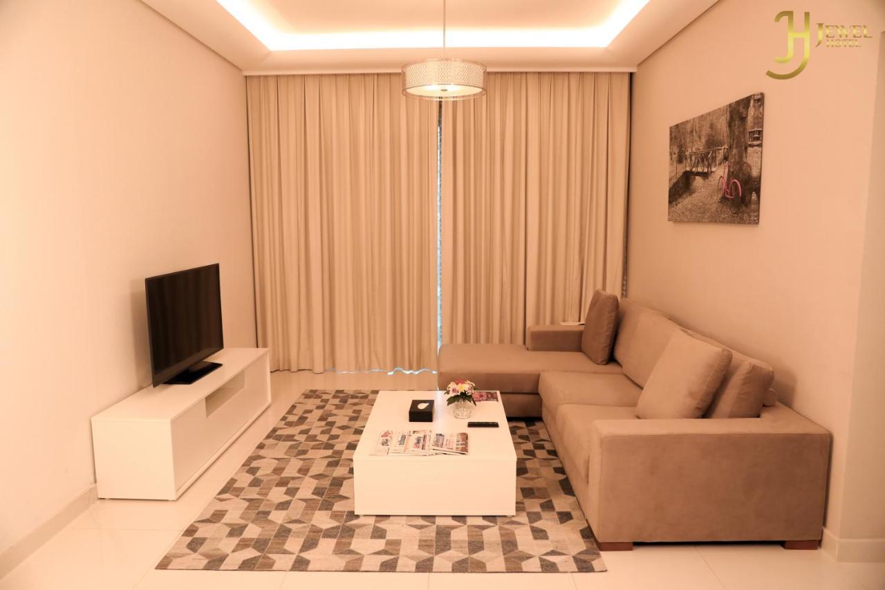 Sunday Luxury Downtown Adliya Formerly Jewel Hotel Манама Екстериор снимка