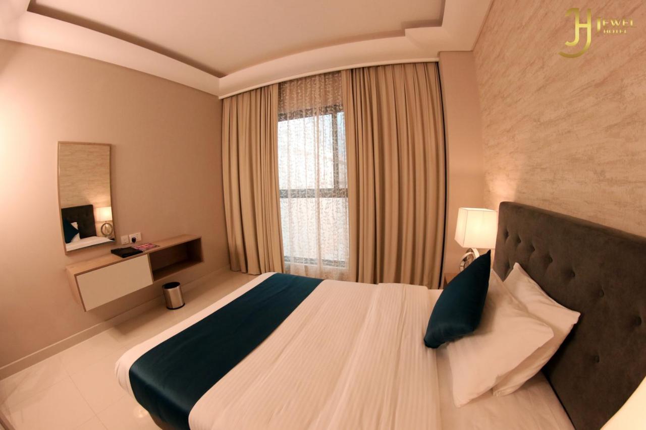 Sunday Luxury Downtown Adliya Formerly Jewel Hotel Манама Екстериор снимка