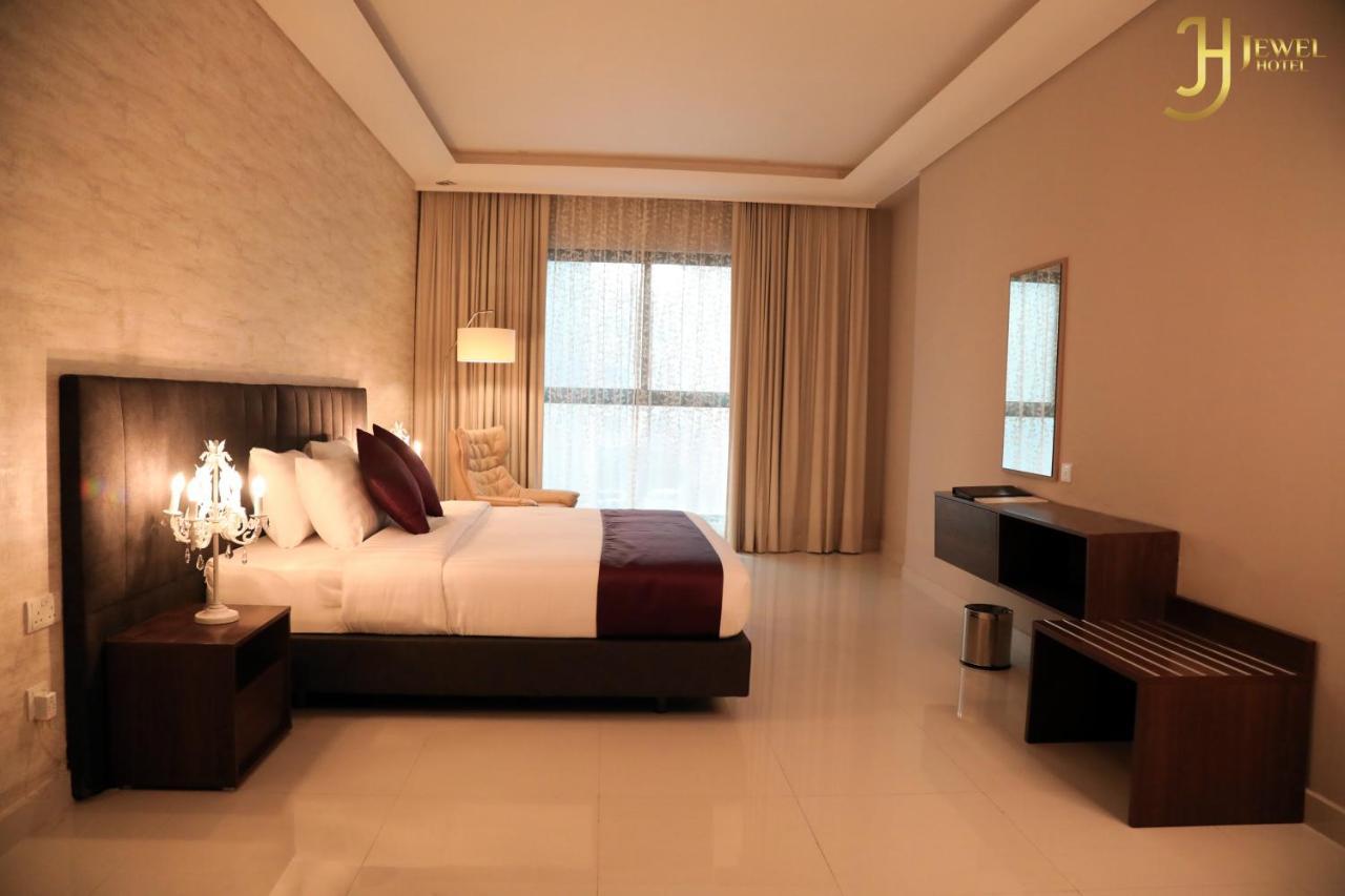 Sunday Luxury Downtown Adliya Formerly Jewel Hotel Манама Екстериор снимка
