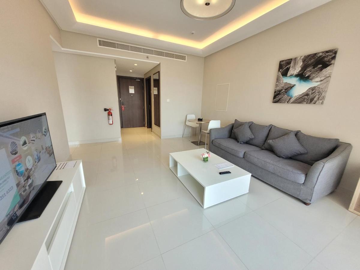 Sunday Luxury Downtown Adliya Formerly Jewel Hotel Манама Екстериор снимка