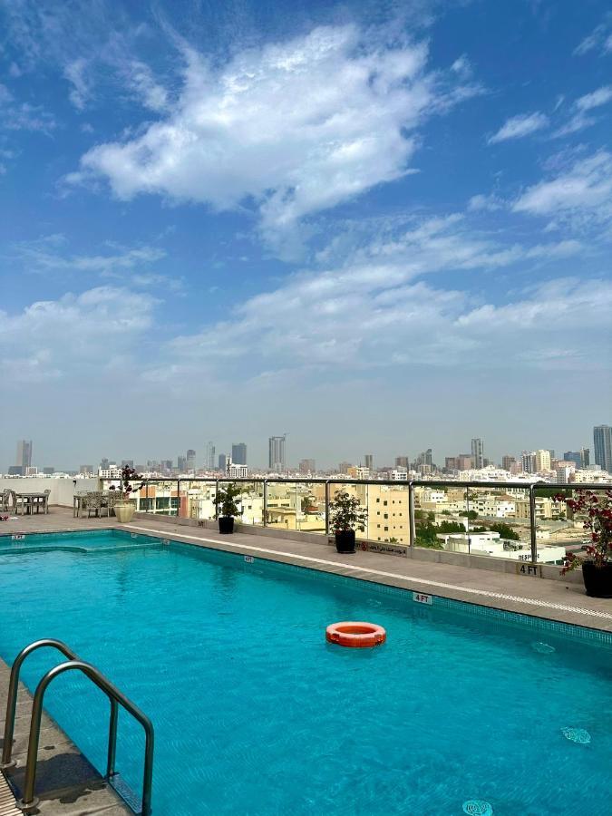 Sunday Luxury Downtown Adliya Formerly Jewel Hotel Манама Екстериор снимка