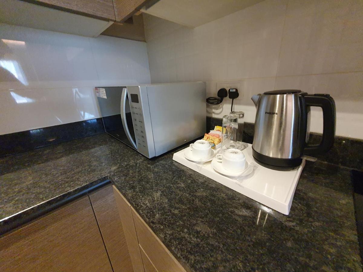 Sunday Luxury Downtown Adliya Formerly Jewel Hotel Манама Екстериор снимка